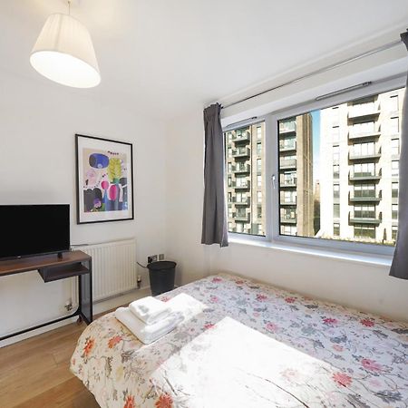 City Riverside - 2 Bedroom & Free Parking Баркінг Екстер'єр фото