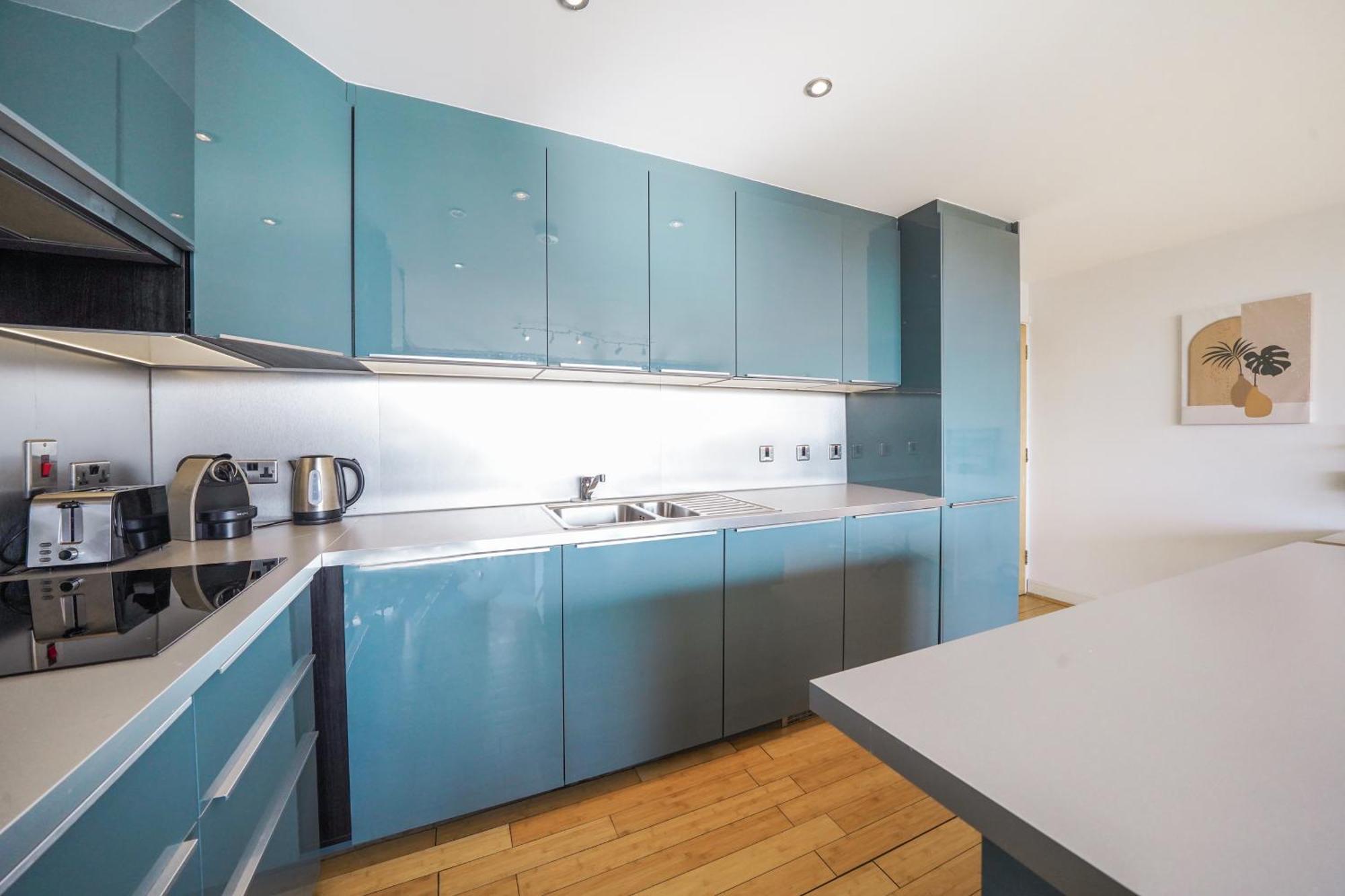 City Riverside - 2 Bedroom & Free Parking Баркінг Екстер'єр фото